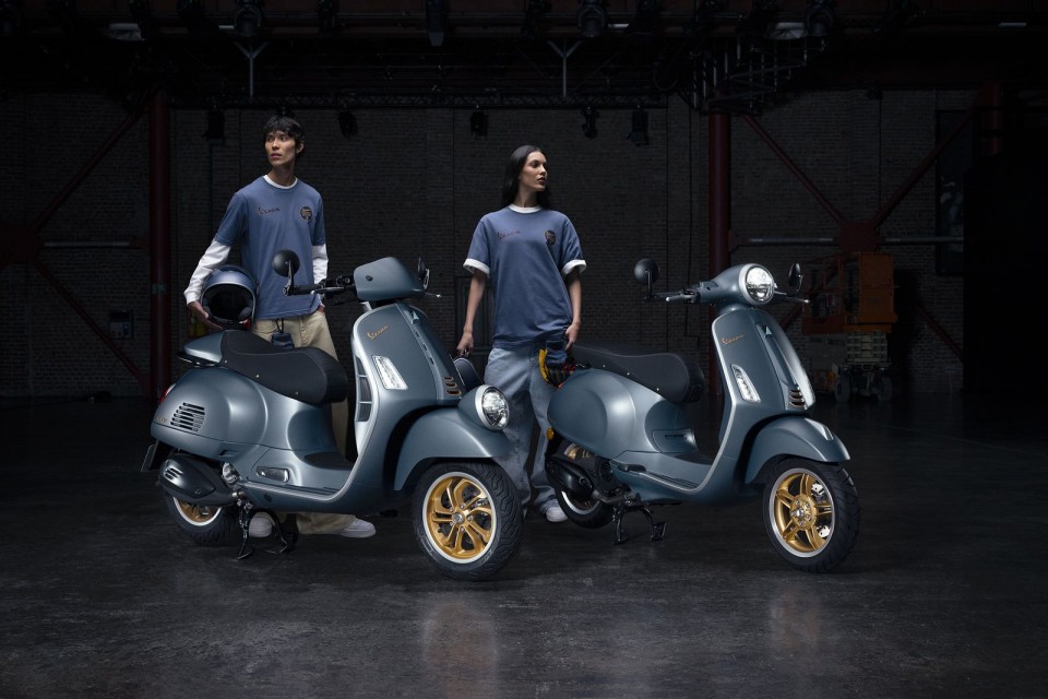 více - Vespa Officina 8 vzdává hold legendární vývojové dílně