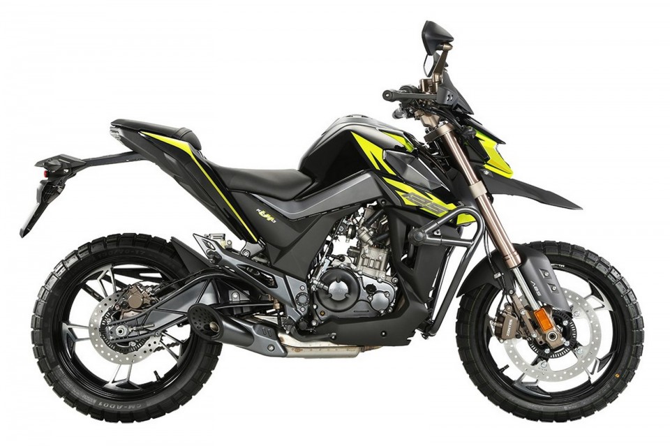 více - Zontes Hyper Trail 125i ABS